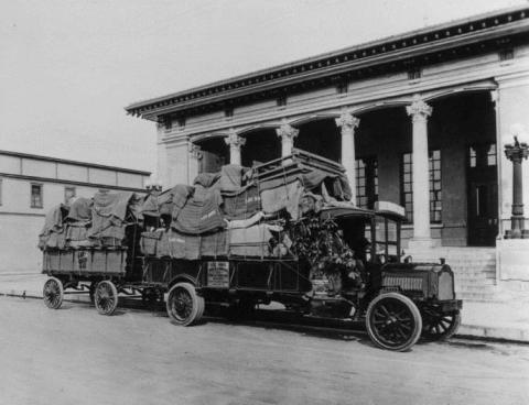 Lee Brothers Van & Storage parked in front of the Santa Rosa Post Office, circa. 1918 SCL Photo No. 30012 photo